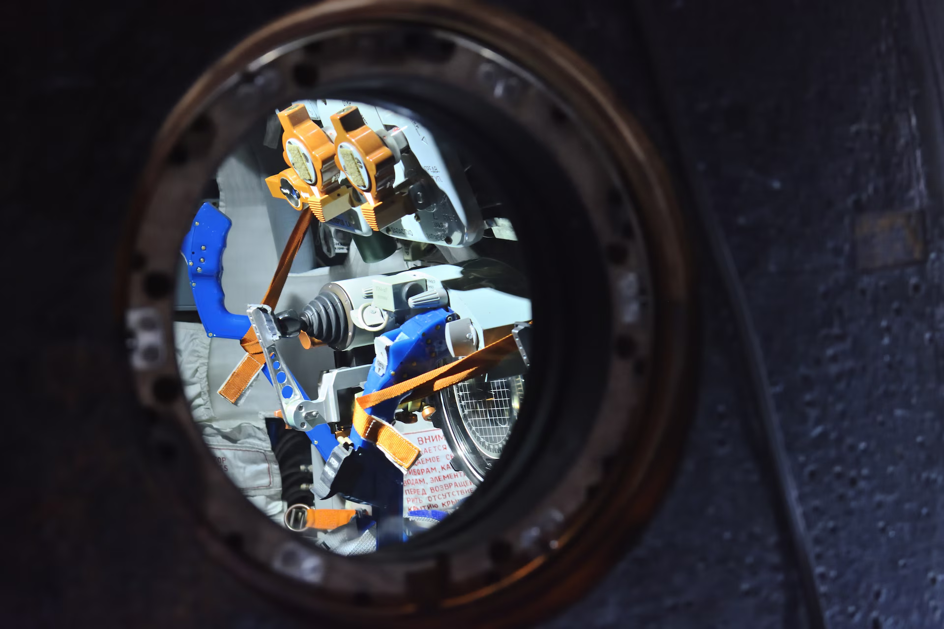 ソユーズ宇宙船の窓